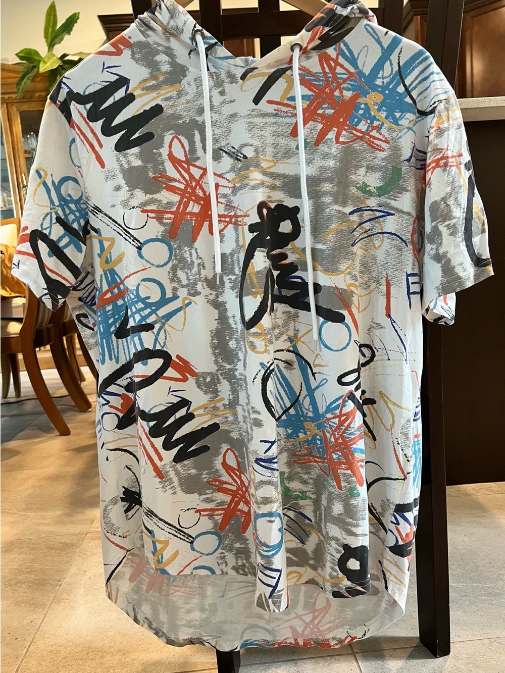 YININF Graffiti Print Short Sleeve Hoodie White Multi-Color Street Art Men's (L)